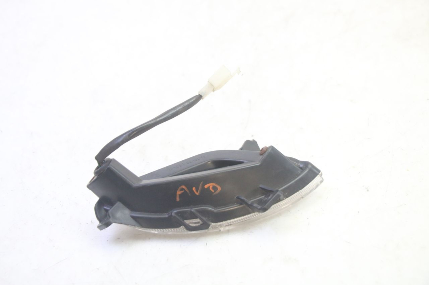 photo de KIERUNKOWSKAZ PRZEDNI PRAWY JM MOTORS OLDIES GT 4T 50 (2018 - 2025) - Zoom stanu zużycia