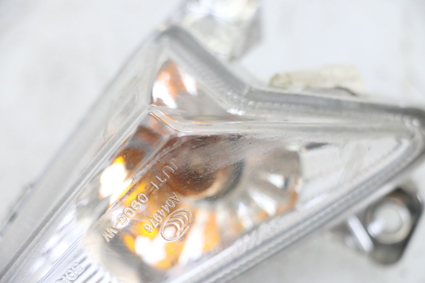 photo de PRAWY PRZEDNI KIERUNKOWSKAZ SYM ORBIT III 3 4T 50 (2018 - 2021) - Część sprawdzona