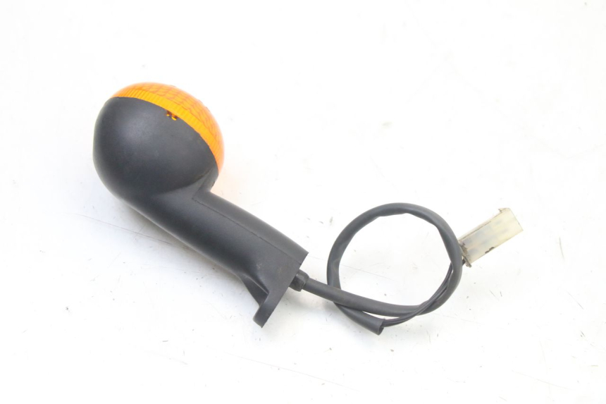 photo de KIERUNKOWSKAZ PRZEDNI PRAWY PEUGEOT LUDIX ONE 50 (2005 - 2008) - Inny kąt widzenia