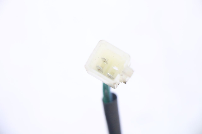 photo de KIERUNKOWSKAZ PRZEDNI PRAWY PEUGEOT TWEET 4T 50 (2023 - 2025) - Punkty mocowania