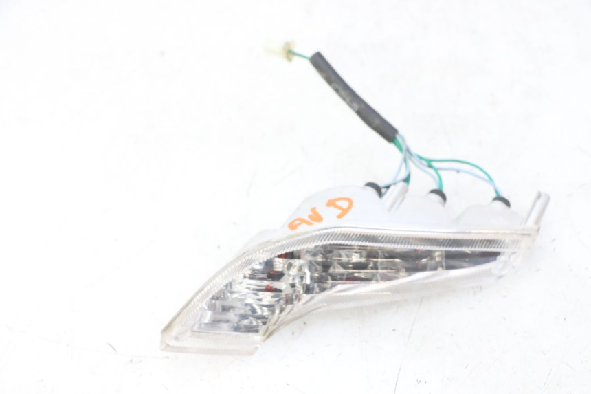 photo de KIERUNKOWSKAZ PRZEDNI PRAWY PEUGEOT VIVACITY 125 (2010 - 2017) - Widok ogólny