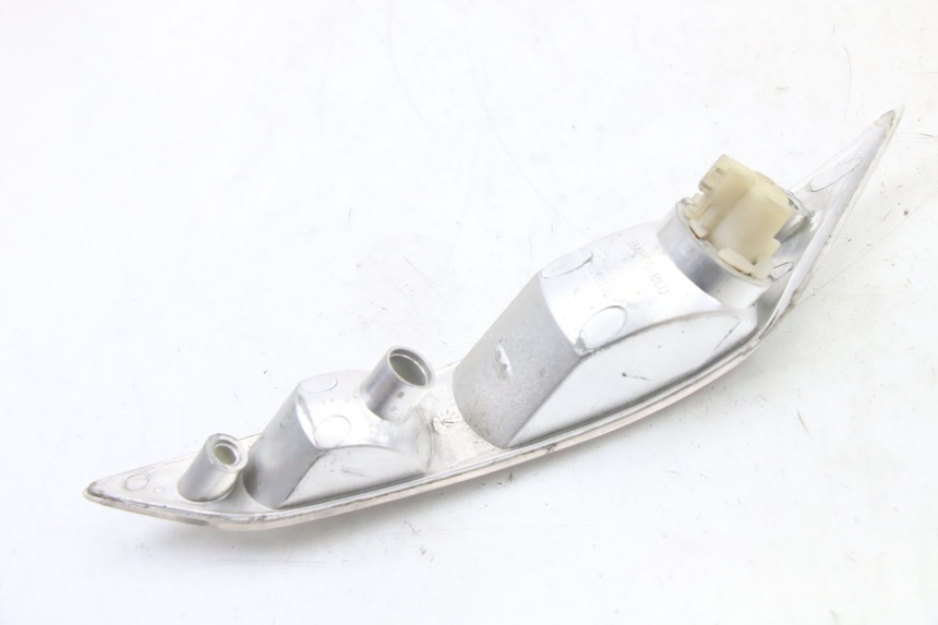 photo de KIERUNKOWSKAZ PRZEDNI PRAWY PIAGGIO ZIP 4T 50 (2018 - 2020) - Zbliżenie techniczne