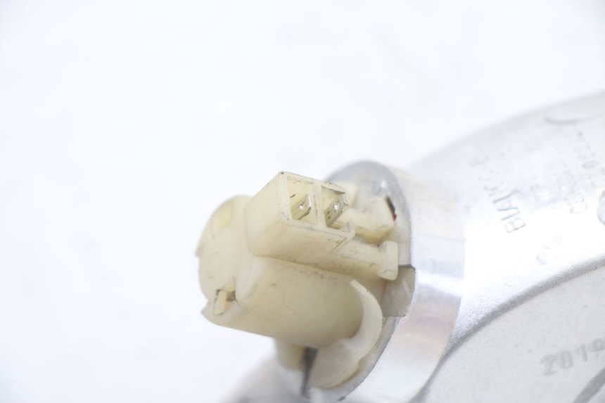 photo de KIERUNKOWSKAZ PRZEDNI PRAWY PIAGGIO ZIP 4T 50 (2018 - 2020) - Punkty mocowania