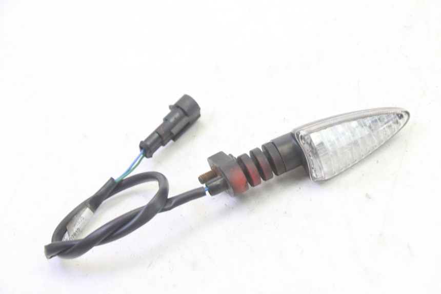 photo de KIERUNKOWSKAZ PRZEDNI PRAWY LIGIER PULSE 3 1 (2014 - 2020) - Szczegół części