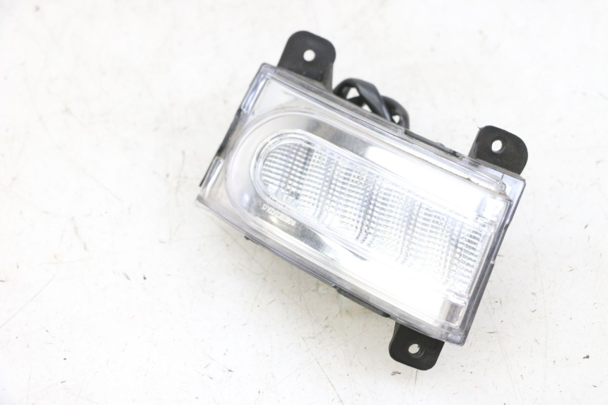 photo de KIERUNKOWSKAZ PRZEDNI PRAWY EFUN PUSA 1 - Punkty mocowania