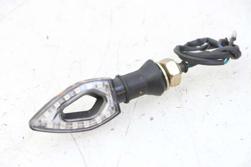 photo de KIERUNKOWSKAZ PRZEDNI PRAWY MAG POWER R-STREET 50 (2016 - 2025) - Widok główny