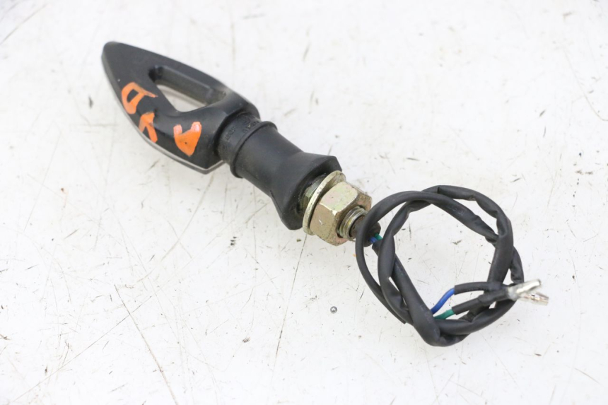 photo de KIERUNKOWSKAZ PRZEDNI PRAWY MAG POWER R-STREET 50 (2016 - 2025) - Inny kąt widzenia