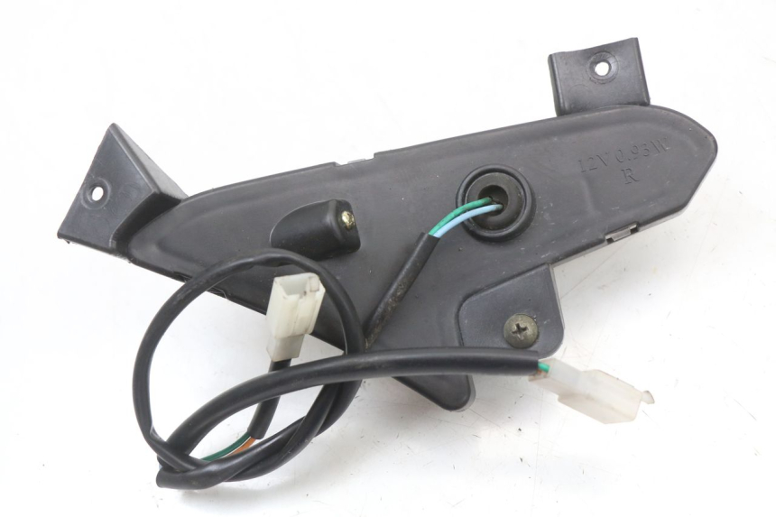 photo de KIERUNKOWSKAZ PRZEDNI PRAWY EUROCKA R8 4T 50 (2013 - 2022) - Zbliżenie techniczne