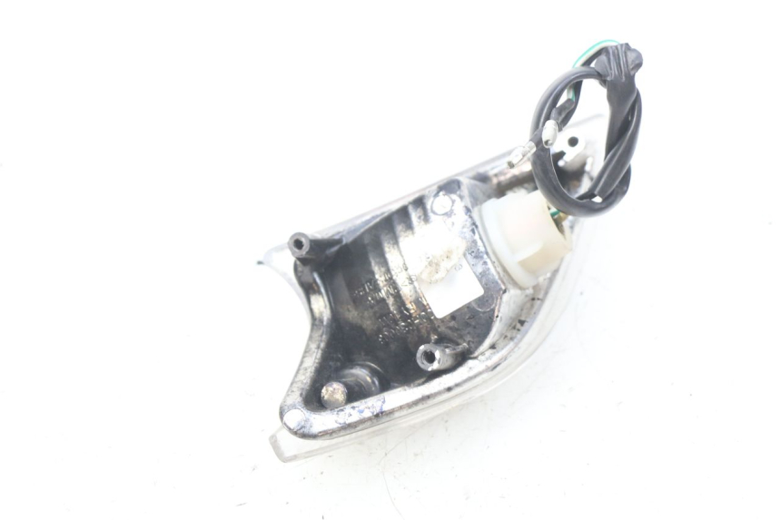 photo de KIERUNKOWSKAZ PRZEDNI PRAWY RIDE RACE GT 2T 50 (2012 - 2017) - Zoom stanu zużycia