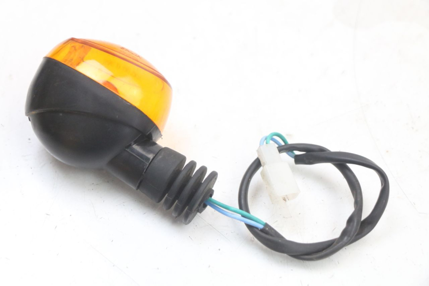 photo de KIERUNKOWSKAZ PRZEDNI PRAWY REGAL RAPTOR SPYDER 125 (2010 - 2018) - Inny kąt widzenia