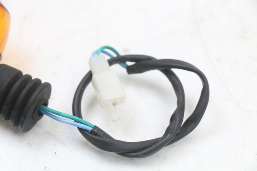 photo de KIERUNKOWSKAZ PRZEDNI PRAWY REGAL RAPTOR SPYDER 125 (2010 - 2018) - Zbliżenie techniczne