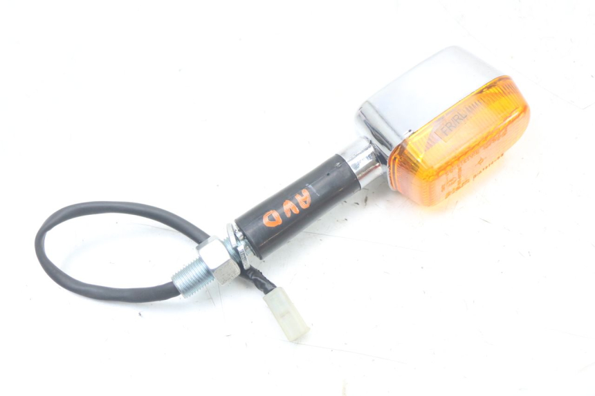 photo de KIERUNKOWSKAZ PRZEDNI PRAWY ROYAL ENFIELD CONTINENTAL GT 650 (2019 - 2024) - Widok ogólny