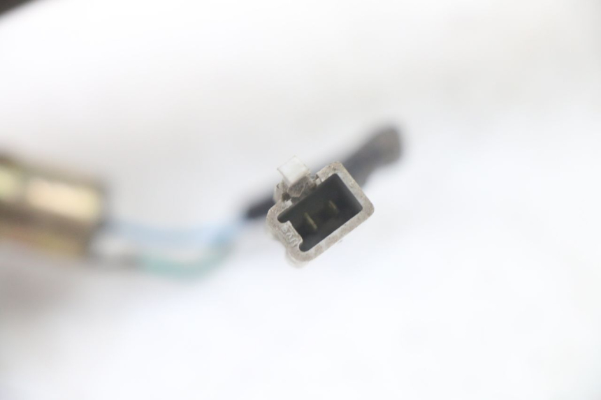 photo de KIERUNKOWSKAZ PRZEDNI PRAWY HONDA SCV LEAD 100 (2003 - 2007) - Część sprawdzona