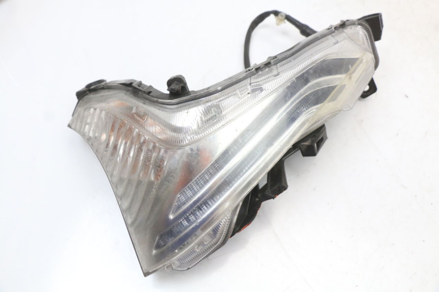 photo de KIERUNKOWSKAZ PRZEDNI PRAWY HONDA SH ABS 125 (2012 - 2017) - Szczegół części