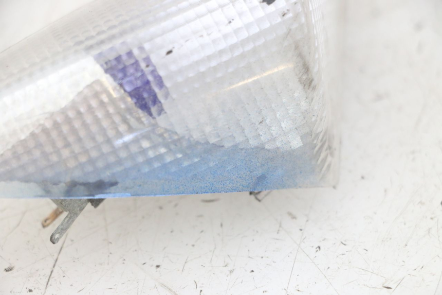 photo de KIERUNKOWSKAZ PRZEDNI PRAWY PEUGEOT SPEEDFIGHT 2 LC 50 (2000 - 2009) - Punkty mocowania