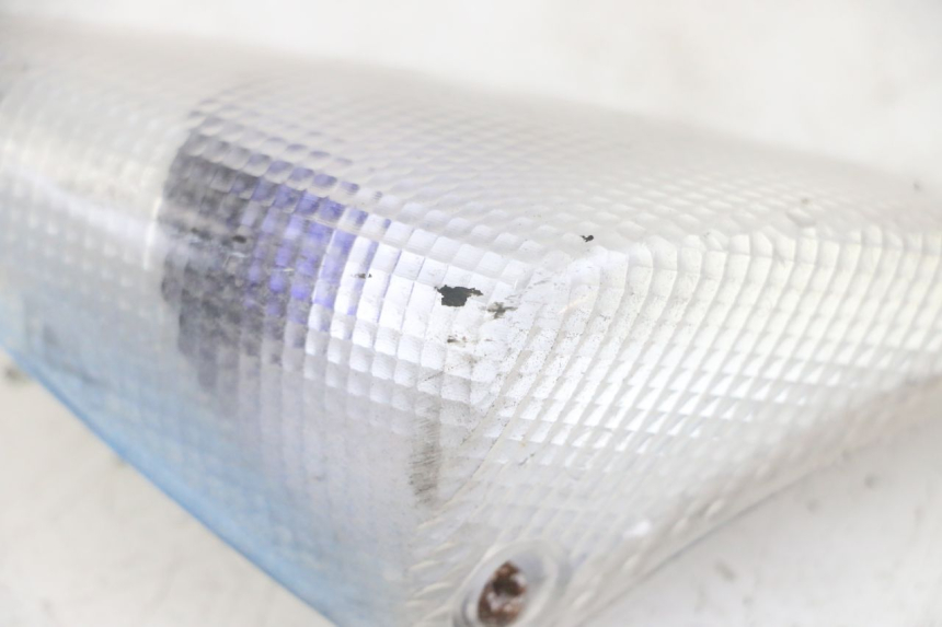 photo de KIERUNKOWSKAZ PRZEDNI PRAWY PEUGEOT SPEEDFIGHT 2 LC 50 (2000 - 2009) - Stan powierzchni