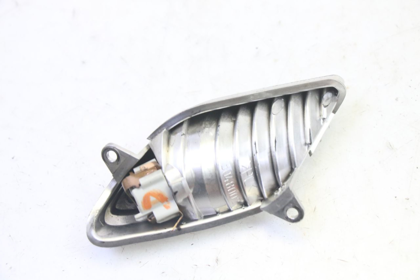 photo de KIERUNKOWSKAZ PRZEDNI PRAWY APRILIA SR R 2T LC 50 (2018 - 2021) - Zoom stanu zużycia