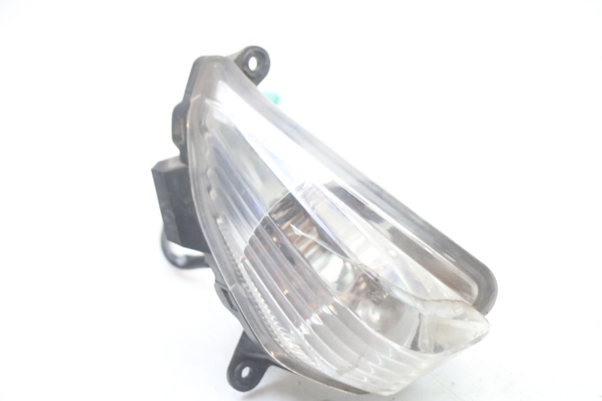 photo de KIERUNKOWSKAZ PRZEDNI PRAWY SUZUKI BURGMAN 125 (2015 - 2017) - Szczegół części