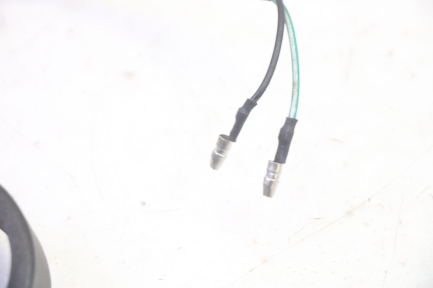 photo de KIERUNKOWSKAZ PRZEDNI PRAWY KSR TR SM 50 (2015 - 2018) - Zbliżenie techniczne