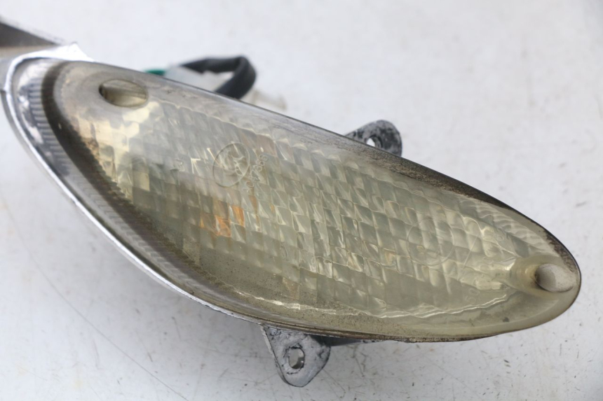 photo de PRAWY PRZEDNI KIERUNKOWSKAZ BAOTIAN TRAVEL SPIRIT 50 (2010 - 2012) - Szczegół części