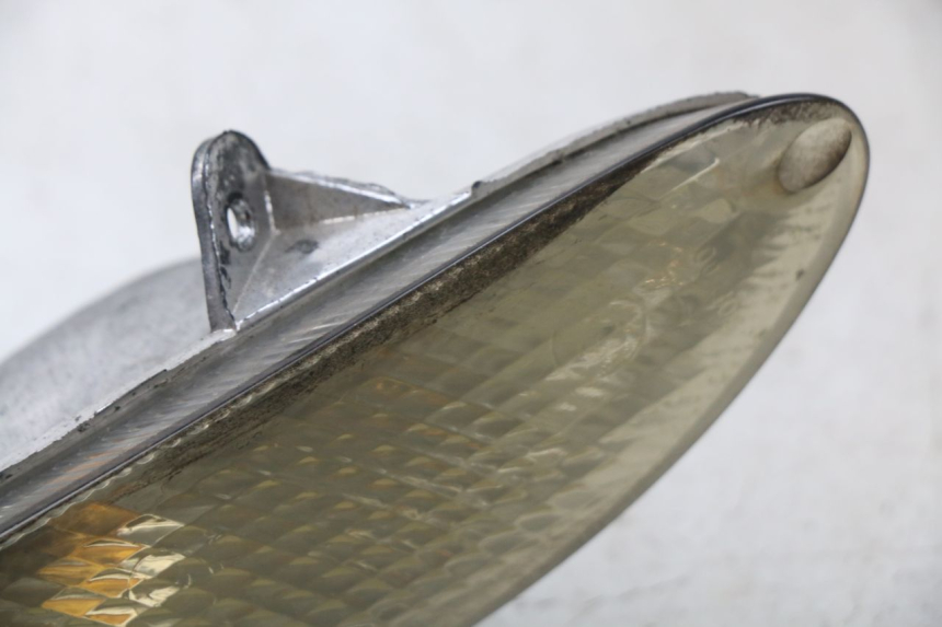 photo de PRAWY PRZEDNI KIERUNKOWSKAZ BAOTIAN TRAVEL SPIRIT 50 (2010 - 2012) - Inny kąt widzenia