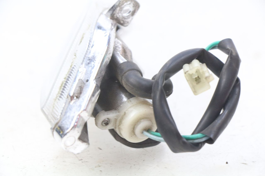 photo de KIERUNKOWSKAZ PRZEDNI PRAWY PEUGEOT TWEET 4T 50 (2018 - 2022) - Szczegół części