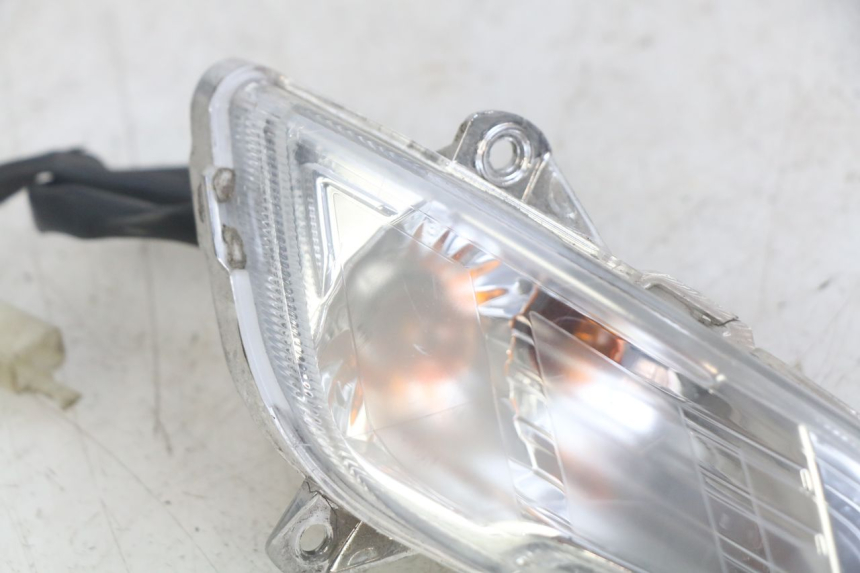 photo de KIERUNKOWSKAZ PRZEDNI PRAWY PEUGEOT TWEET 4T 50 (2018 - 2022) - Widok ogólny