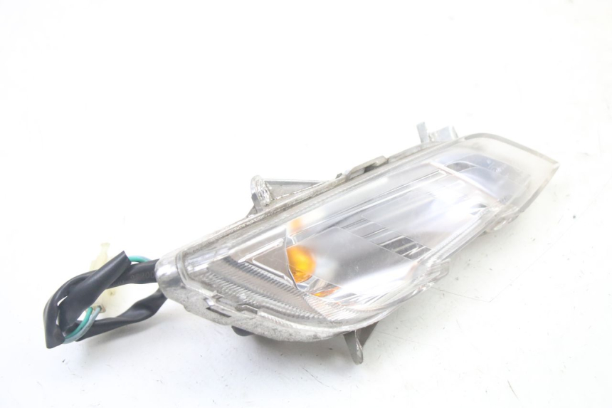 photo de KIERUNKOWSKAZ PRZEDNI PRAWY PEUGEOT TWEET 4T 50 (2018 - 2022) - Szczegół części