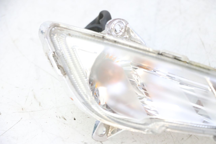 photo de KIERUNKOWSKAZ PRZEDNI PRAWY PEUGEOT TWEET 4T 50 (2018 - 2022) - Punkty mocowania