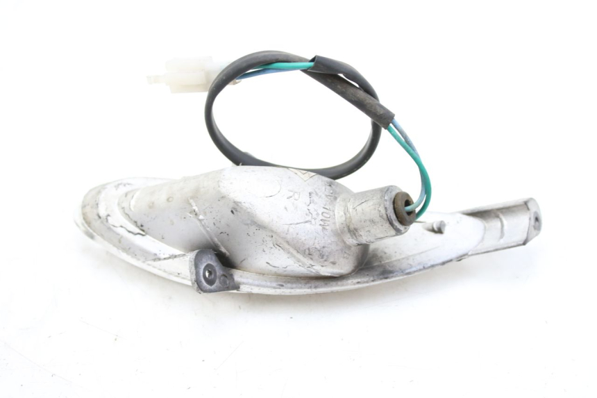 photo de KIERUNKOWSKAZ PRZEDNI PRAWY PEUGEOT V-CLIC VCLIC 50 (2007 - 2013) - Widok ogólny