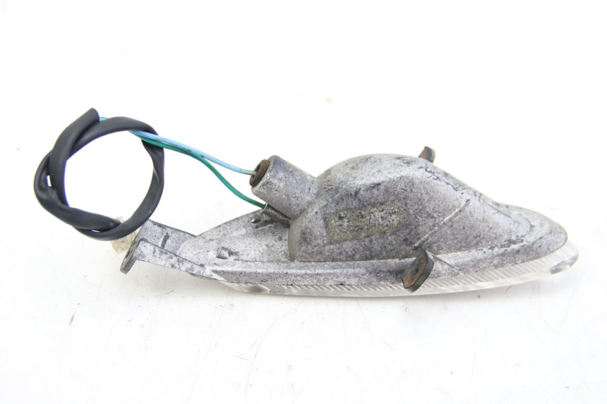 photo de KIERUNKOWSKAZ PRZEDNI PRAWY PEUGEOT V-CLIC VCLIC 50 (2007 - 2013) - Inny kąt widzenia