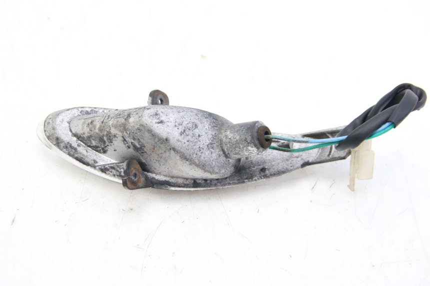 photo de KIERUNKOWSKAZ PRZEDNI PRAWY PEUGEOT V-CLIC VCLIC 50 (2007 - 2013) - Zbliżenie techniczne