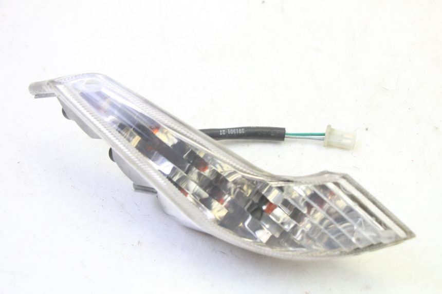 photo de KIERUNKOWSKAZ PRZEDNI PRAWY PEUGEOT VIVACITY NEW 4T 50 (2008 - 2017) - Widok główny