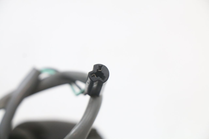 photo de KIERUNKOWSKAZ PRZEDNI PRAWY SUZUKI VL INTRUDER 125 (2004 - 2007) - Punkty mocowania