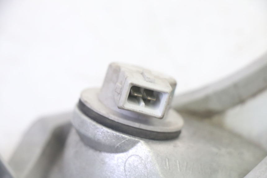 photo de KIERUNKOWSKAZ PRZEDNI PRAWY YAMAHA X-CITY XCITY 125 (2007 - 2013) - Punkty mocowania