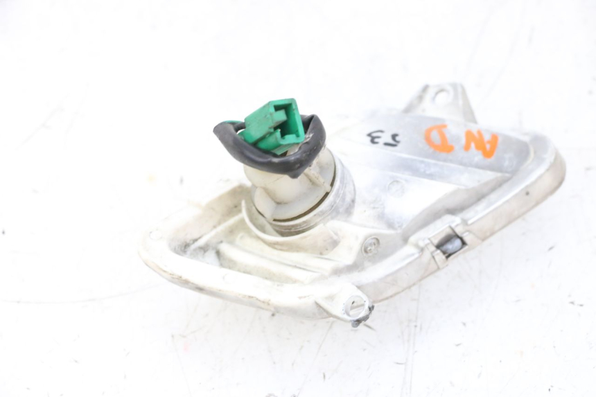 photo de KIERUNKOWSKAZ PRZEDNI PRAWY YAMAHA XMAX X-MAX 125 (2006 - 2009) - Widok ogólny