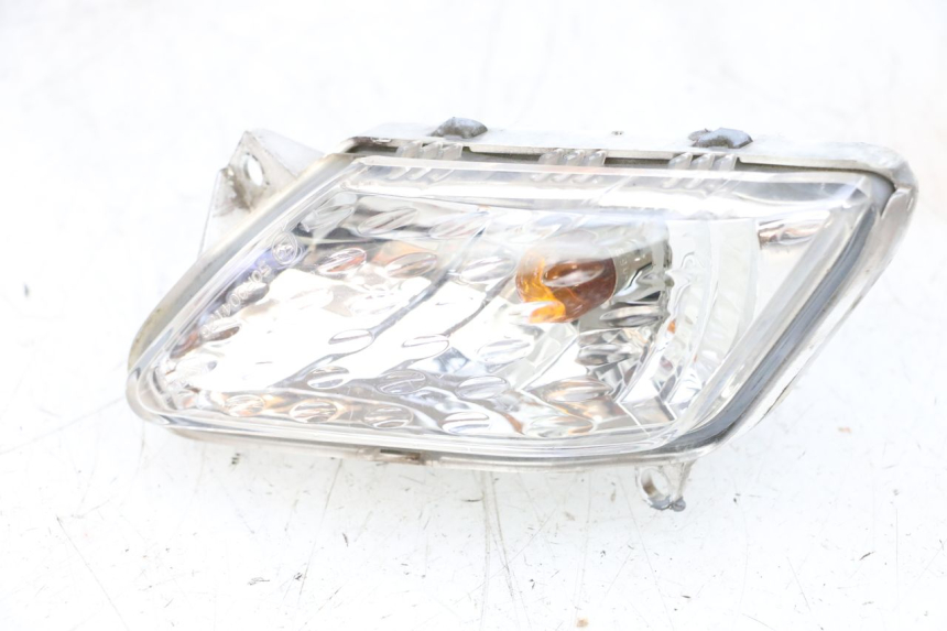 photo de KIERUNKOWSKAZ PRZEDNI PRAWY YAMAHA XMAX X-MAX 125 (2006 - 2009) - Część sprawdzona