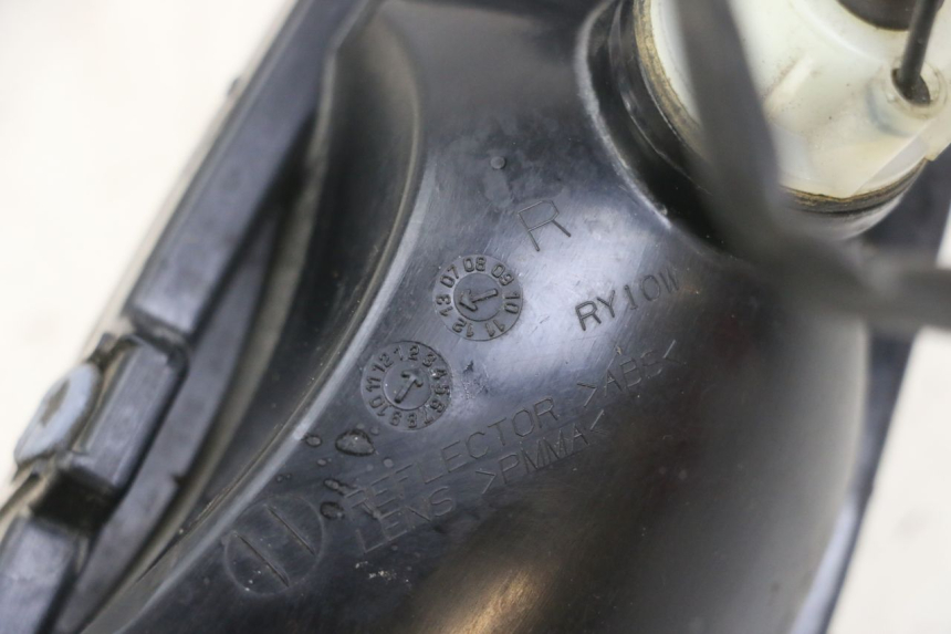 photo de KIERUNKOWSKAZ PRZEDNI PRAWY YAMAHA NEO'S NEOS 2T EASY 50 (2013 - 2016) - Szczegół części