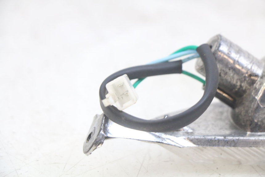 photo de KIERUNKOWSKAZ PRZEDNI PRAWY UNIVERSAL BIKE ZN50QT-11B 50 (2018 - 2021) - Zoom stanu zużycia