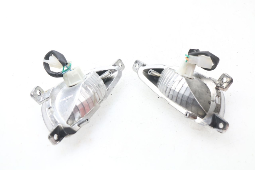 photo de KIERUNKOWSKAZ PRZEDNI RIDE E1 1 (2014 - 2022) - Inny kąt widzenia