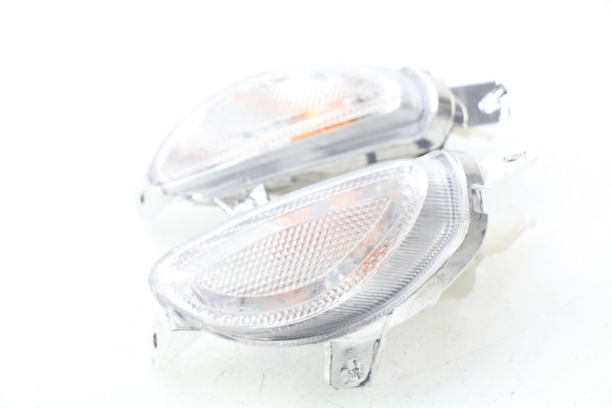 photo de KIERUNKOWSKAZ PRZEDNI RIDE E1 1 (2014 - 2022) - Inny kąt widzenia