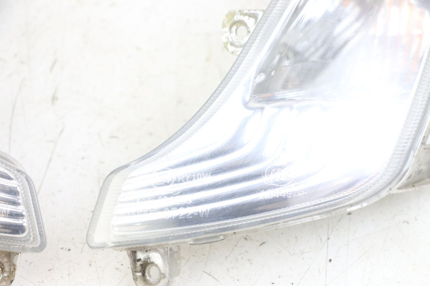 photo de KIERUNKOWSKAZ PRZEDNI SYM FIDDLE 2 50 (2008 - 2013) - Stan powierzchni