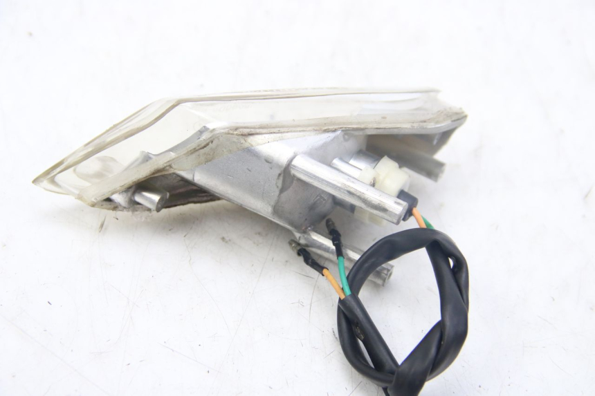 photo de LEWY PRZEDNI KIERUNKOWSKAZ KYMCO AGILITY 4T 50 (2005 - 2018) - Zoom stanu zużycia