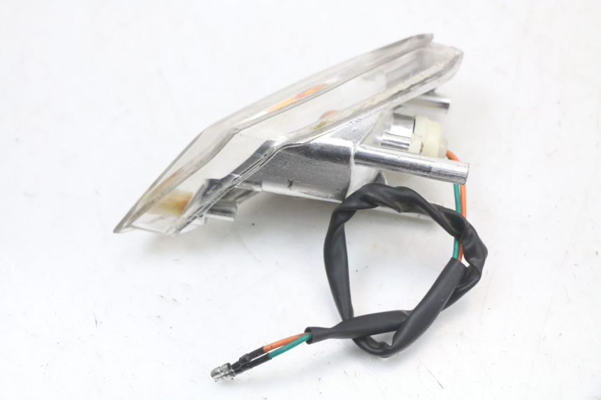 photo de LEWY PRZEDNI KIERUNKOWSKAZ KYMCO AGILITY 4T 50 (2018 - 2022) - Zbliżenie techniczne