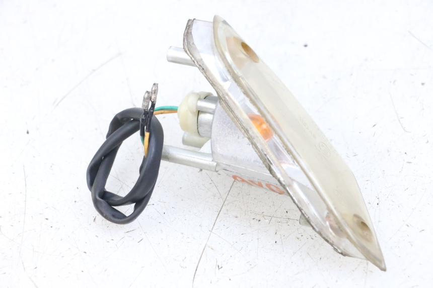 photo de LEWY PRZEDNI KIERUNKOWSKAZ KYMCO AGILITY 4T 50 (2005 - 2018) - Zbliżenie techniczne