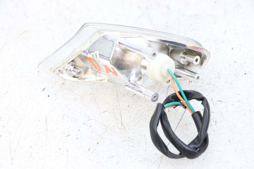 photo de LEWY PRZEDNI KIERUNKOWSKAZ KYMCO AGILITY 4T 50 (2018 - 2022) - Zbliżenie techniczne