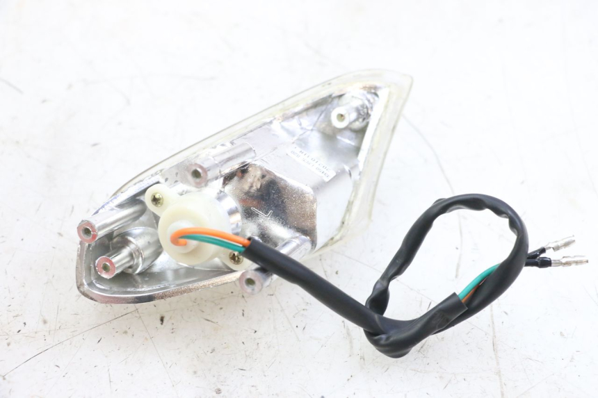 photo de LEWY PRZEDNI KIERUNKOWSKAZ KYMCO AGILITY 4T 50 (2018 - 2022) - Inny kąt widzenia