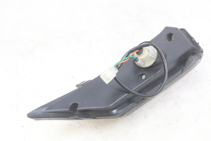 photo de LEWY PRZEDNI KIERUNKOWSKAZ NECO ALEXONE 125 (2017 - 2024) - Punkty mocowania