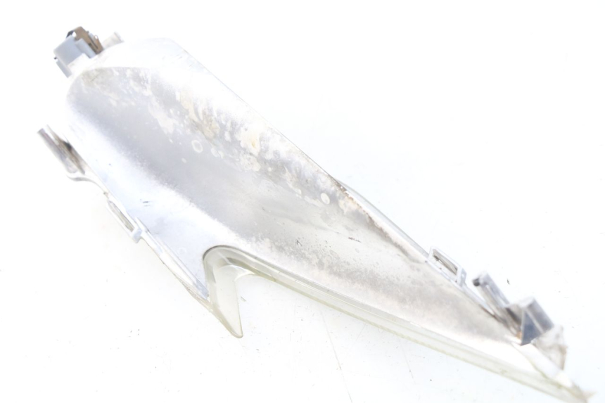 photo de KIERUNKOWSKAZ PRZEDNI LEWY APRILIA ATLANTIC 125 (2003 - 2009) - Zoom stanu zużycia