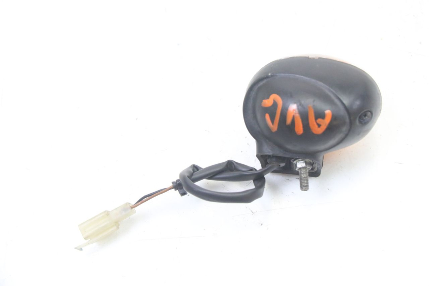 photo de KIERUNKOWSKAZ PRZEDNI LEWY MBK BOOSTER SPIRIT NAKED 50 (2004 - 2017) - Zbliżenie techniczne